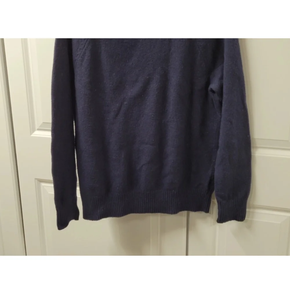 J Crew Sweater Men's Size: Medium Lambs Wool Blend